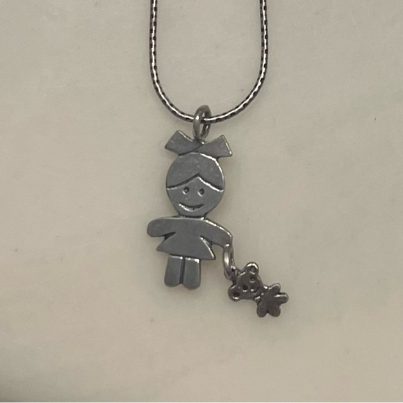 Silpada ‘Little Girl with Teddy Bear’ XOXO Sterling Silver 925 Necklace 15” - Picture 2 of 13